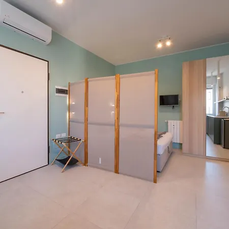Apartment Close To The M3 Metro Milan