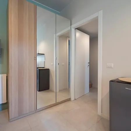 Close To The M3 Metro Apartmán